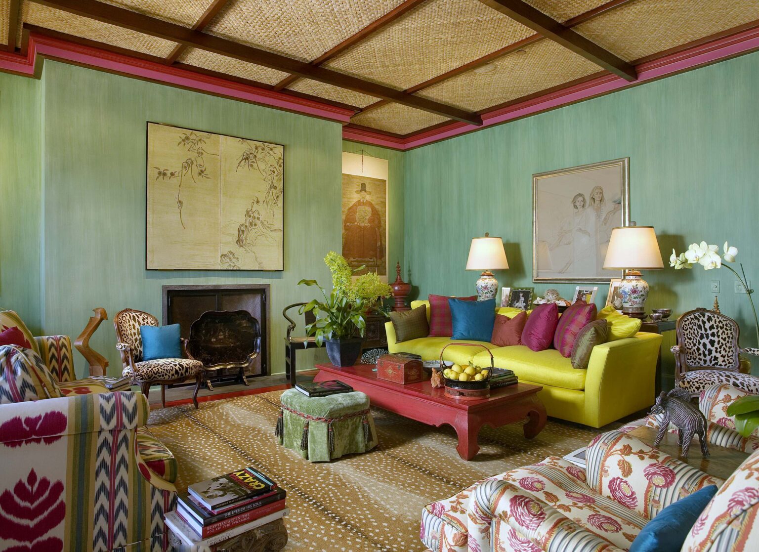 Make a Statement with Bold Living Room Colors - HouzEdit