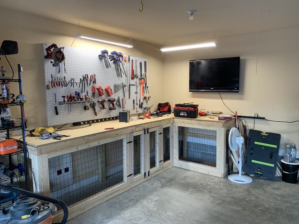 dog room in garage